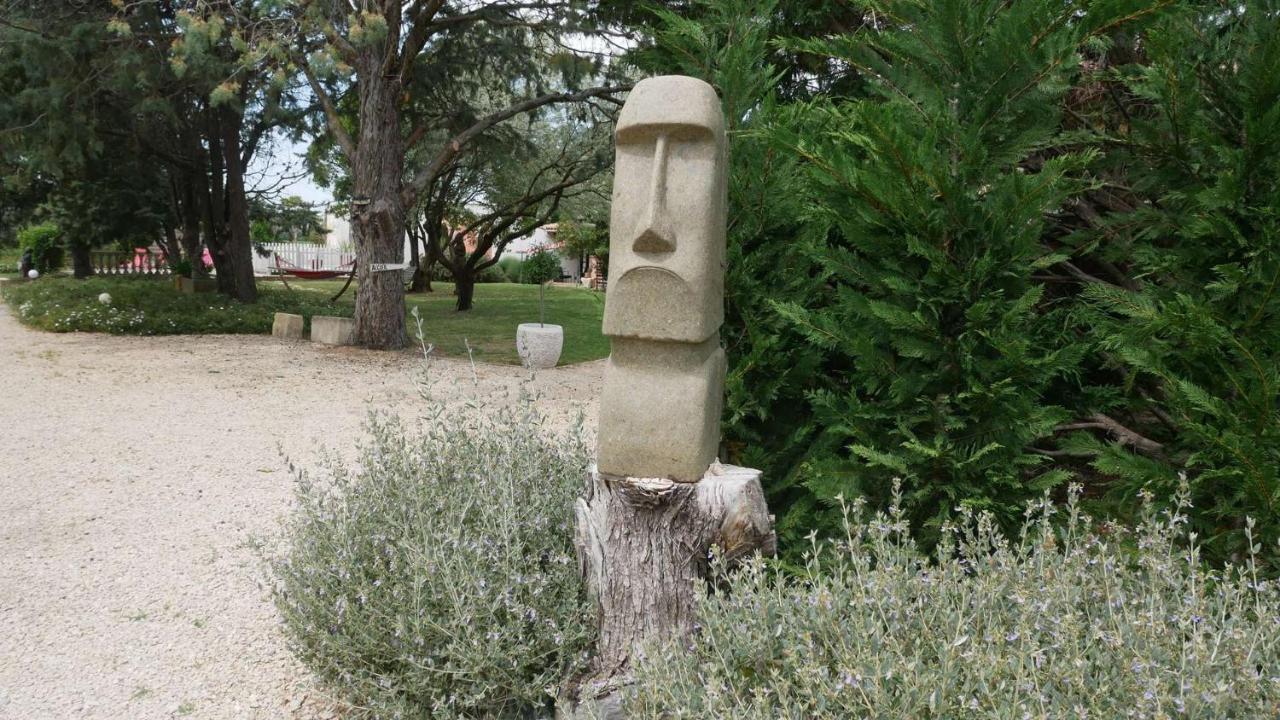 Mas Maurane-Roulotte Avec Spa Prive Aux Portes D'Arles Tarascon Ngoại thất bức ảnh